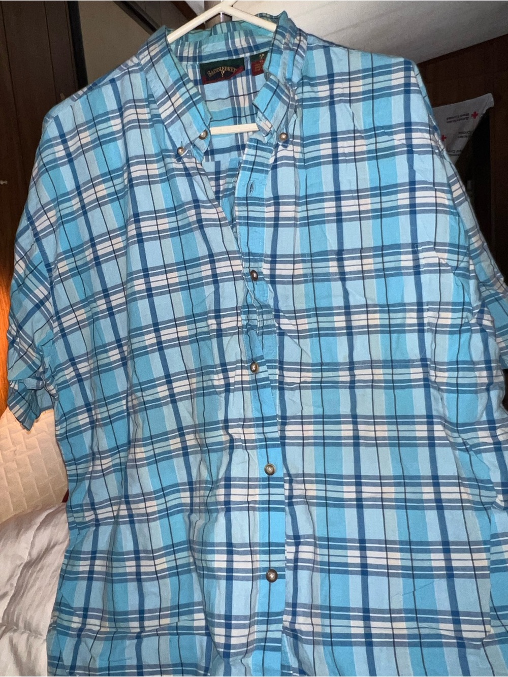 LOT OF MENS SHORT  SLEEVED SHIRTS SIZE XL